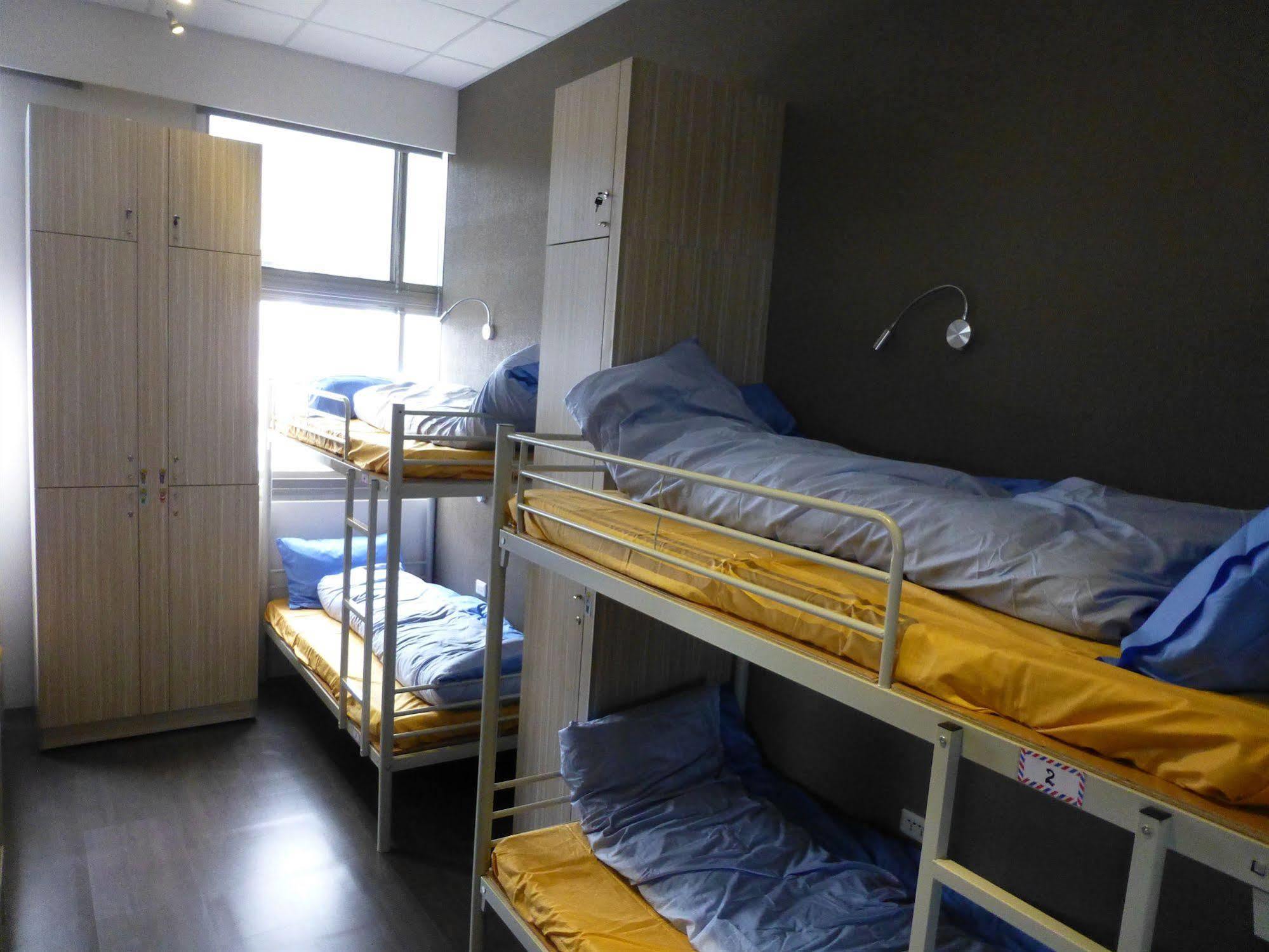 Easymind Guesthouse Taipei Main Station Esterno foto